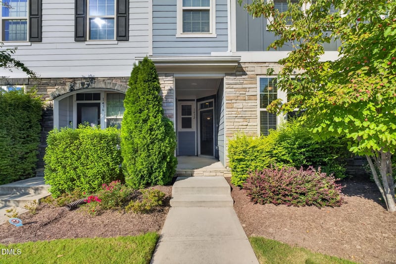 1432 Elk Falls Dr, Wendell, NC 27591