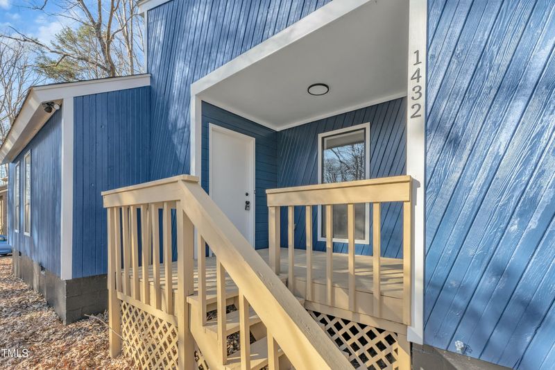 1432 Fairway Ridge Dr, Raleigh, NC 27606