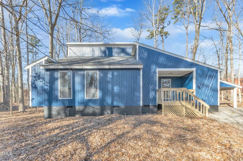 1432 Fairway Ridge Dr, Raleigh, NC 27606