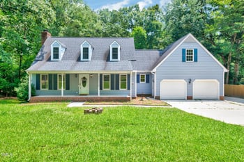 1433 Andersonwood Dr, Fuquay Varina, NC 27526