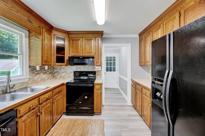 1433 Andersonwood Dr, Fuquay Varina, NC 27526