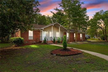 1433 Carnsmore Dr, Fayetteville, NC 28304