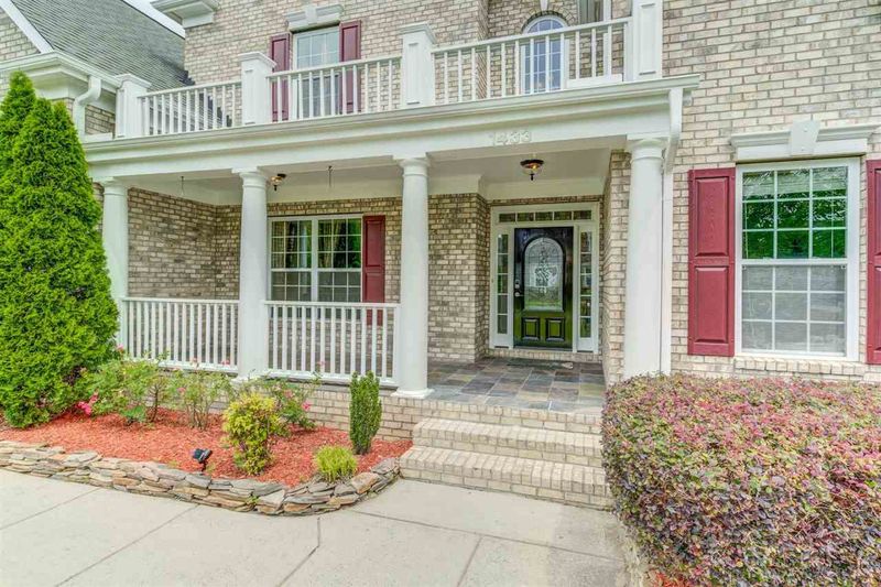1433 Carpenter Town Ln, Cary, NC 27519