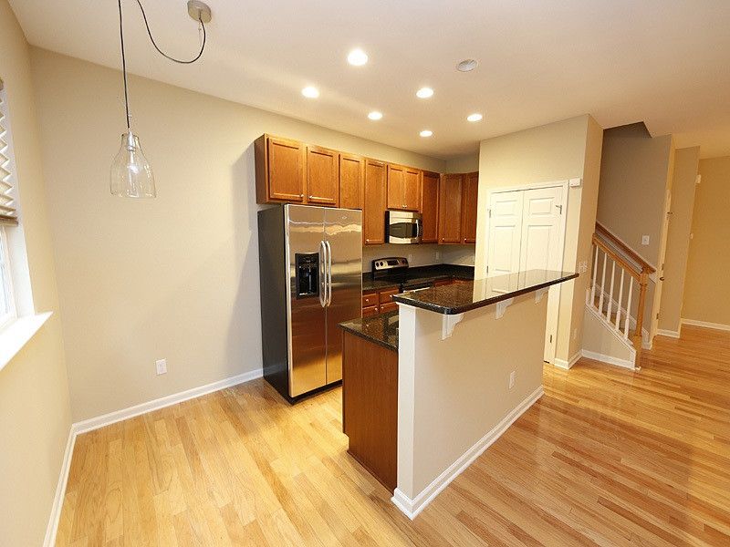 14332 Foxcroft Dr, Raleigh, NC 27614