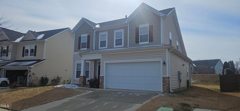 1434 Dairy Glen Dr, Fuquay Varina, NC 27526