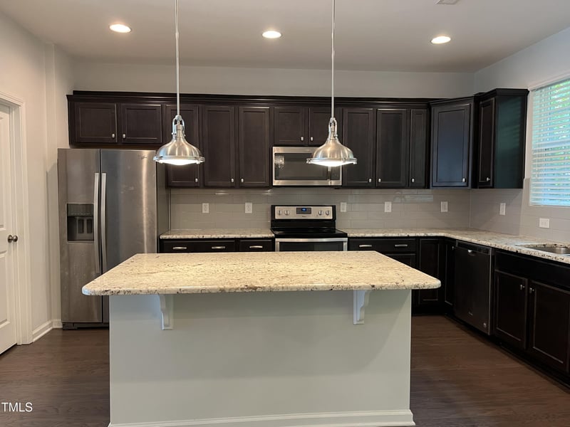 1434 Salem Creek Dr, Apex, NC 27502