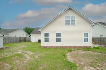 1435 Oldstead Dr, Fayetteville, NC 28306