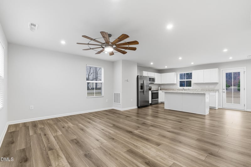 1436 Indigo Creek Dr, Zebulon, NC 27597