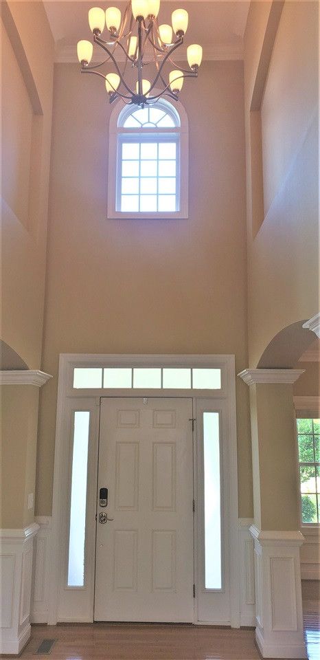 1437 Carpenter Town Ln, Cary, NC 27519