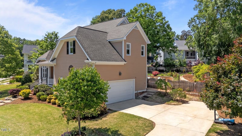 1437 Chelton Oaks Pl, Raleigh, NC 27614