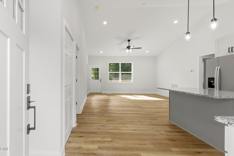 1437 Duggins Dr, Burlington, NC 27217