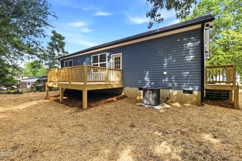 1437 Duggins Dr, Burlington, NC 27217