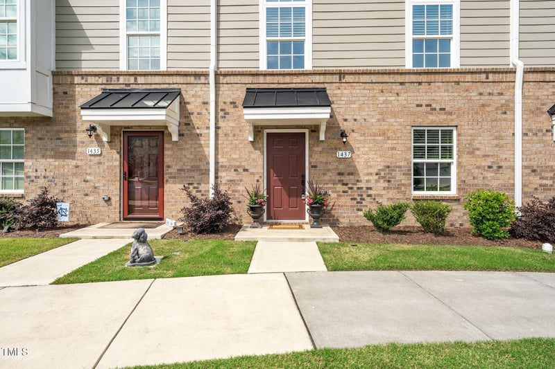 1437 Newpoint Dr, Durham, NC 27713