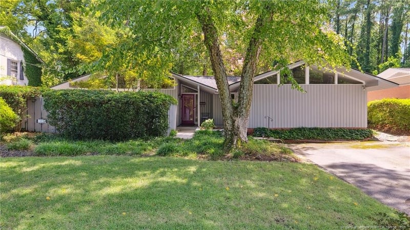 1437 Pine Valley Loop, Fayetteville, NC 28305