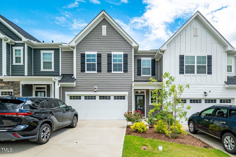 1437 Rosepine Dr, Cary, NC 27519