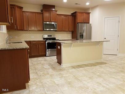 1437 Salem Creek Dr, Apex, NC 27502