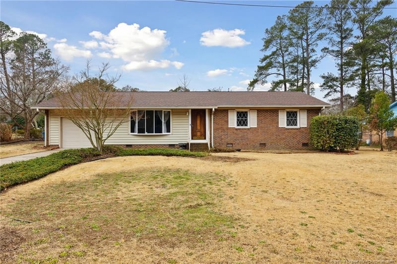 1438 Berriedale Dr, Fayetteville, NC 28304