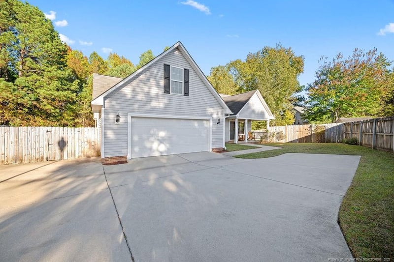 1439 Ferndell Rd, Fayetteville, NC 28314