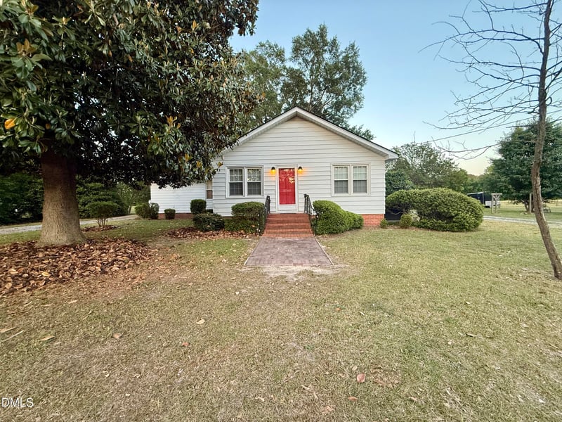 1439 Hill Rd, Smithfield, NC 27577