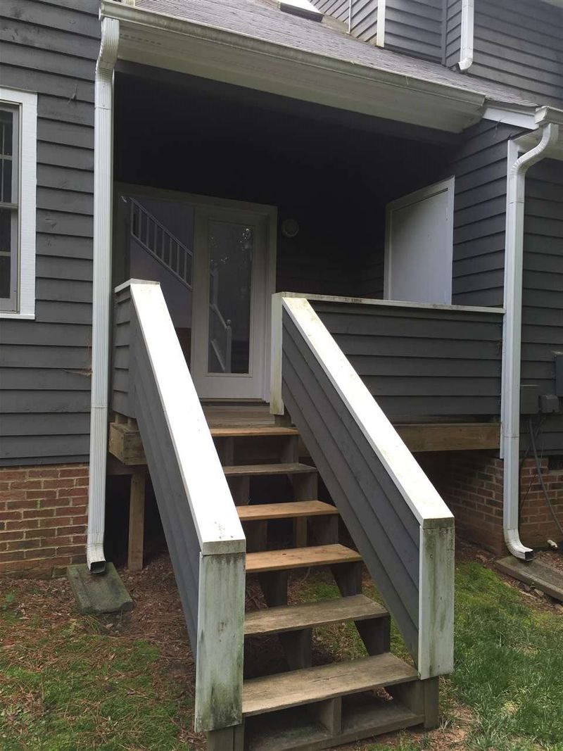 1439 Quarter Point, Raleigh, NC 27615