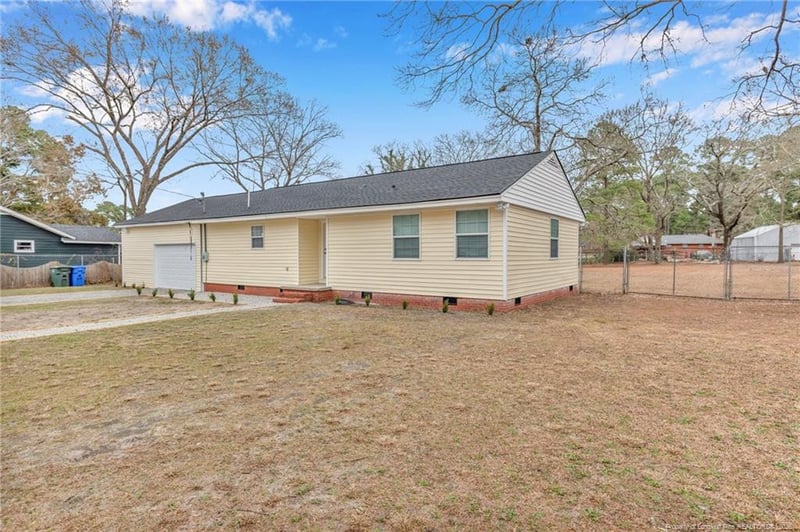 144 Bremer St, Fayetteville, NC 28303