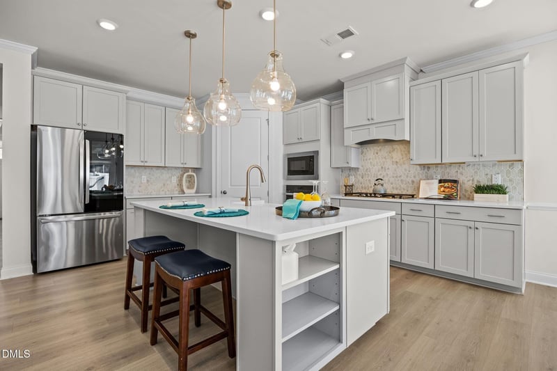 144 Clapper Ln, Holly Springs, NC 27540