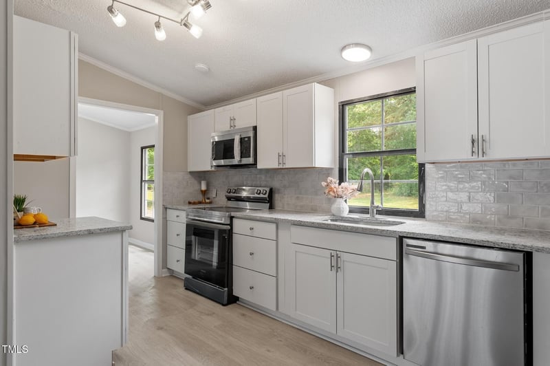 144 Cooley Rd, Youngsville, NC 27596