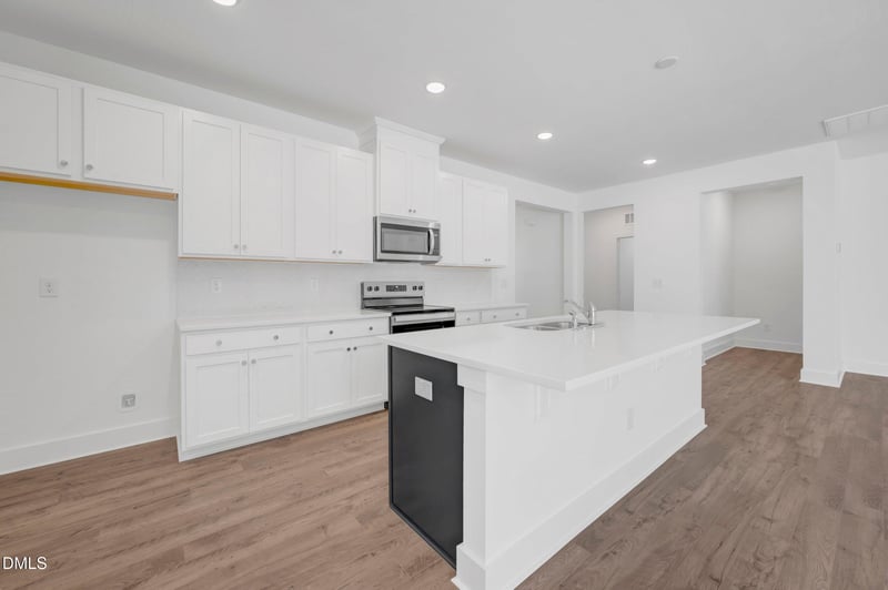 144 Golfview Ave, Benson, NC 27504