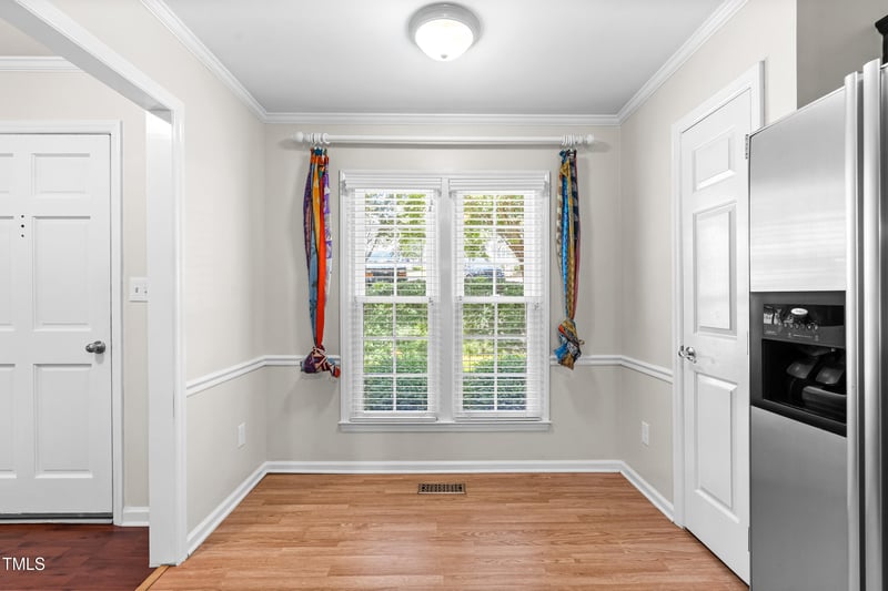 144 Greenmont Ln, Cary, NC 27511