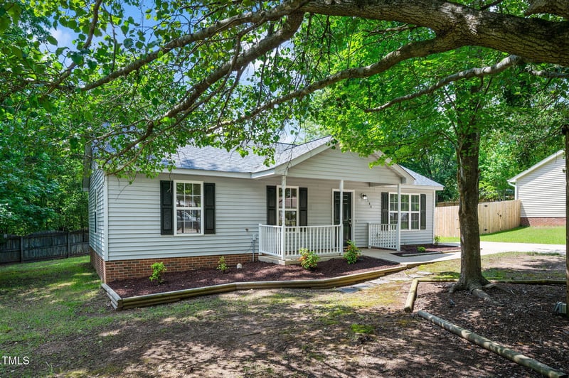 144 Holly Mountain Rd, Holly Springs, NC 27540