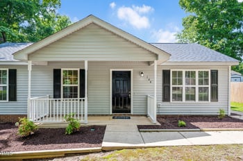 144 Holly Mountain Rd, Holly Springs, NC 27540