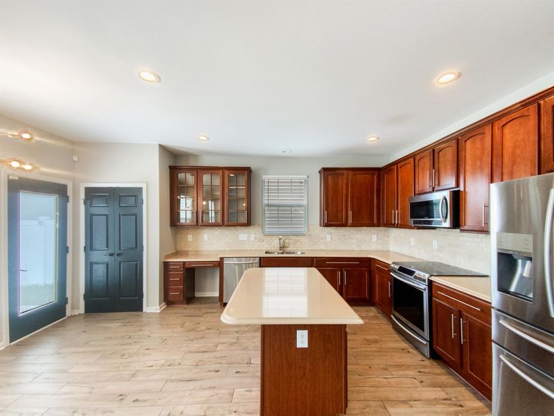 144 Jasper Point Dr, Holly Springs, NC 27540