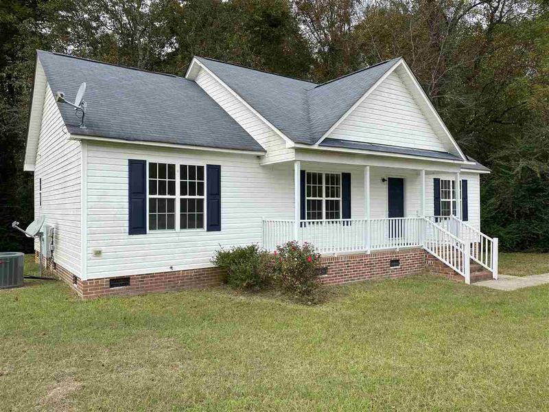 144 Meade Dr, Four Oaks, NC 27524