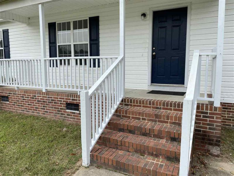 144 Meade Dr, Four Oaks, NC 27524
