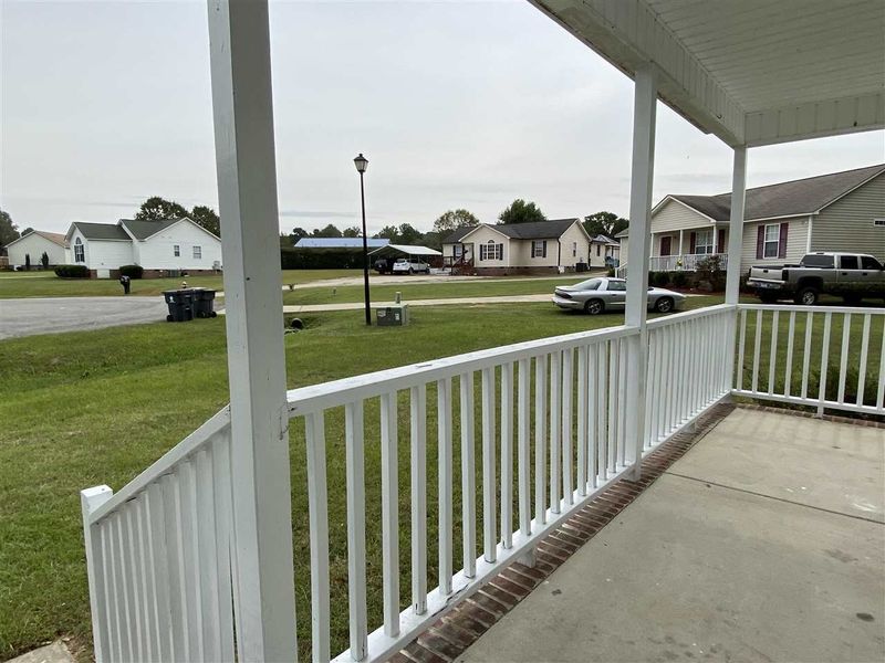 144 Meade Dr, Four Oaks, NC 27524