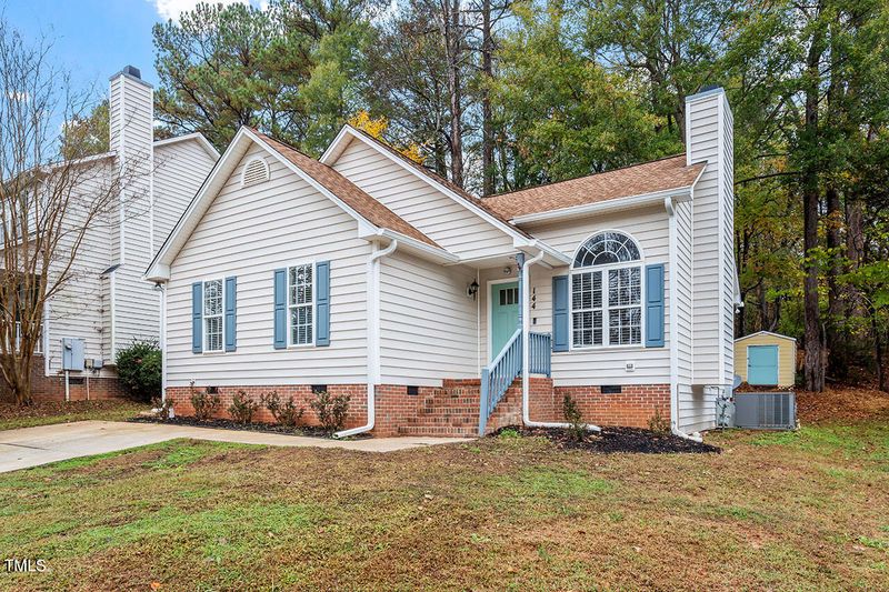 144 Melksham Rd, Wake Forest, NC 27587