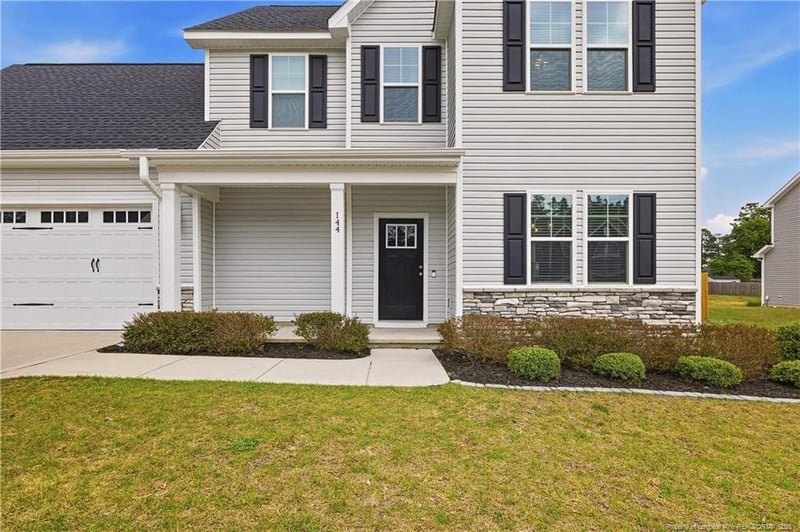 144 Nairn St, Fayetteville, NC 28311