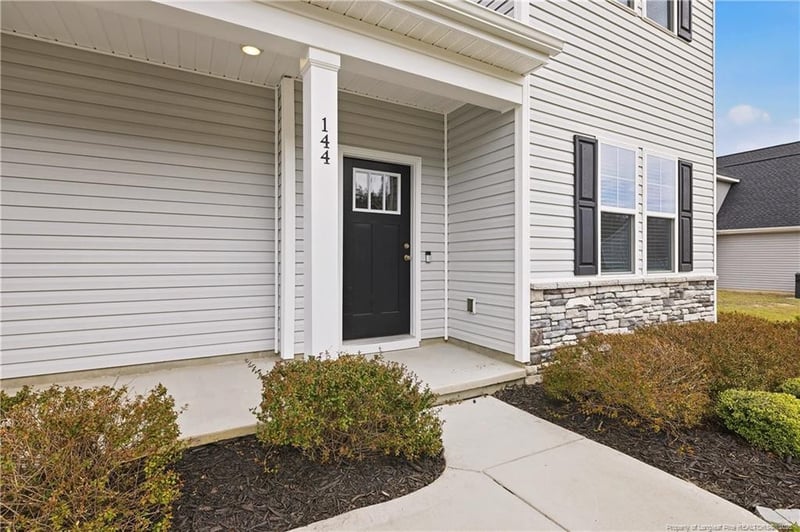 144 Nairn St, Fayetteville, NC 28311