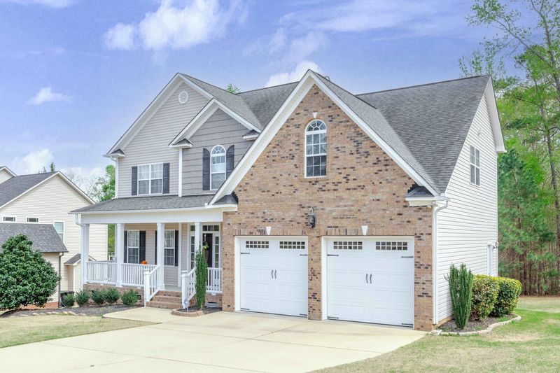144 Neuse Landing Dr, Clayton, NC 27527