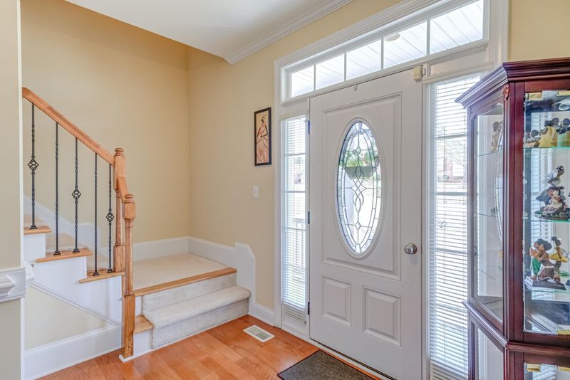 144 Neuse Landing Dr, Clayton, NC 27527