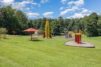 144 Ottawa Dr, Louisburg, NC 27549