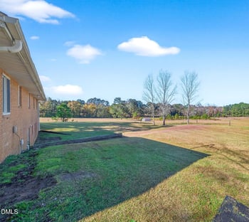 144 Pearidge Rd, Willow Springs, NC 27592