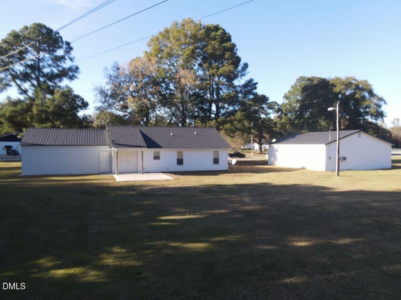 144 Red Hill Church Rd, Dunn, NC 28334