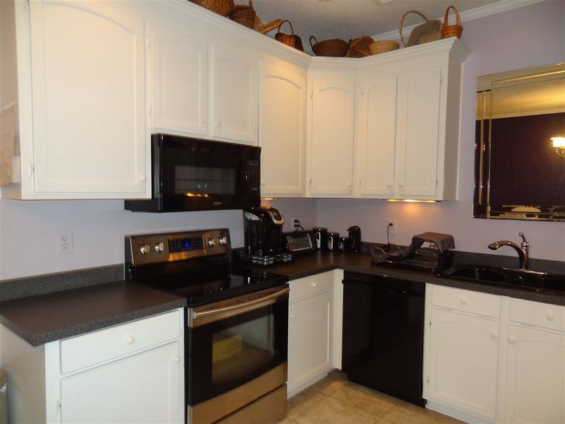 144 Rollingwood Dr, Dunn, NC 28334