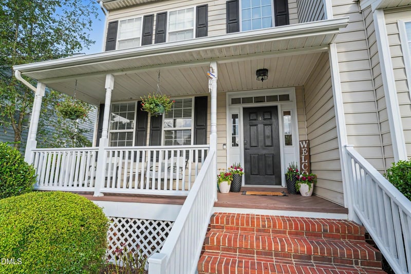 144 Sudano Ct, Holly Springs, NC 27540