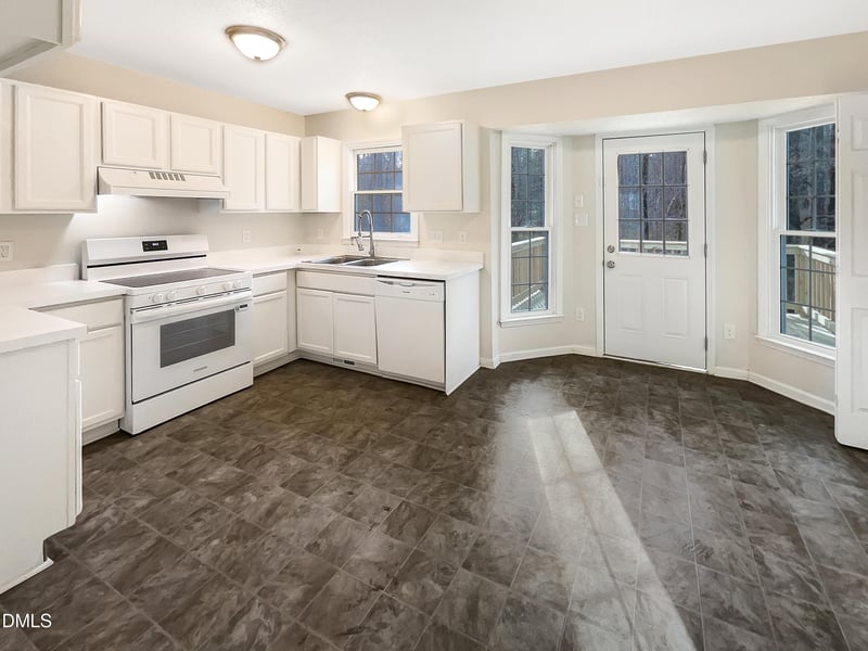 1440 Amber Acres Ln, Knightdale, NC 27545