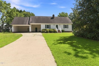 1440 Guffy Dr, Raleigh, NC 27603
