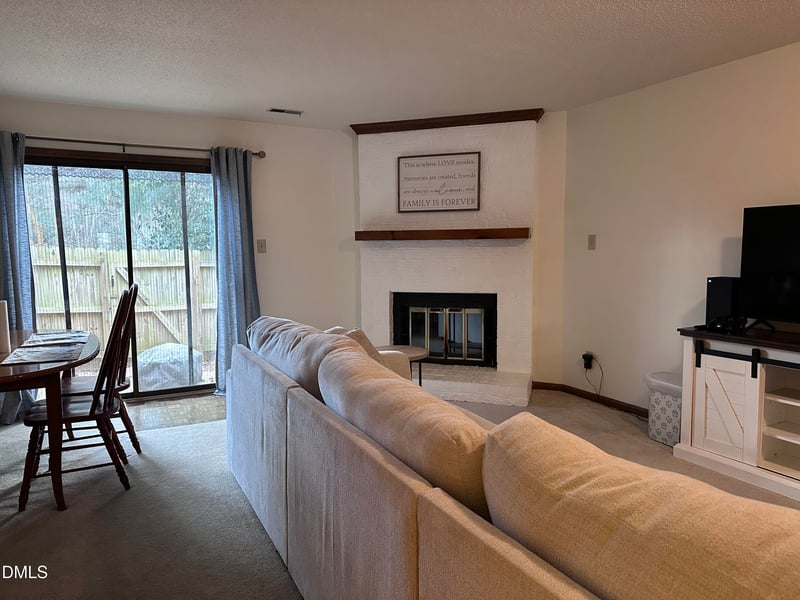 1440 Kent Rd, Raleigh, NC 27606