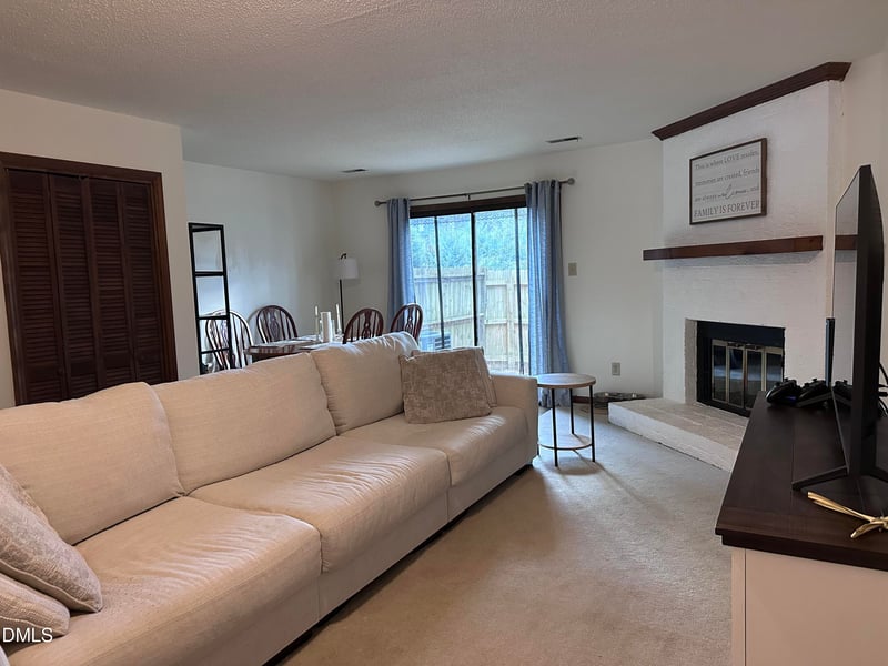 1440 Kent Rd, Raleigh, NC 27606