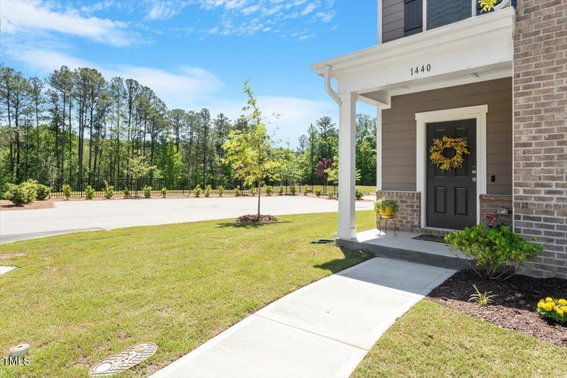 1440 Latham Garden Dr, Wake Forest, NC 27587